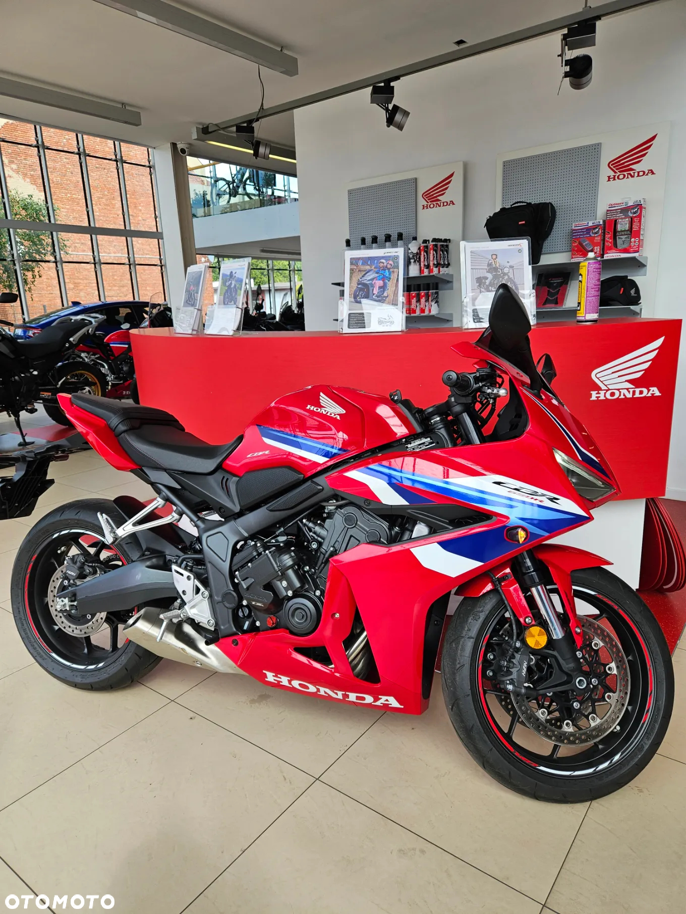 Honda CBR - 6