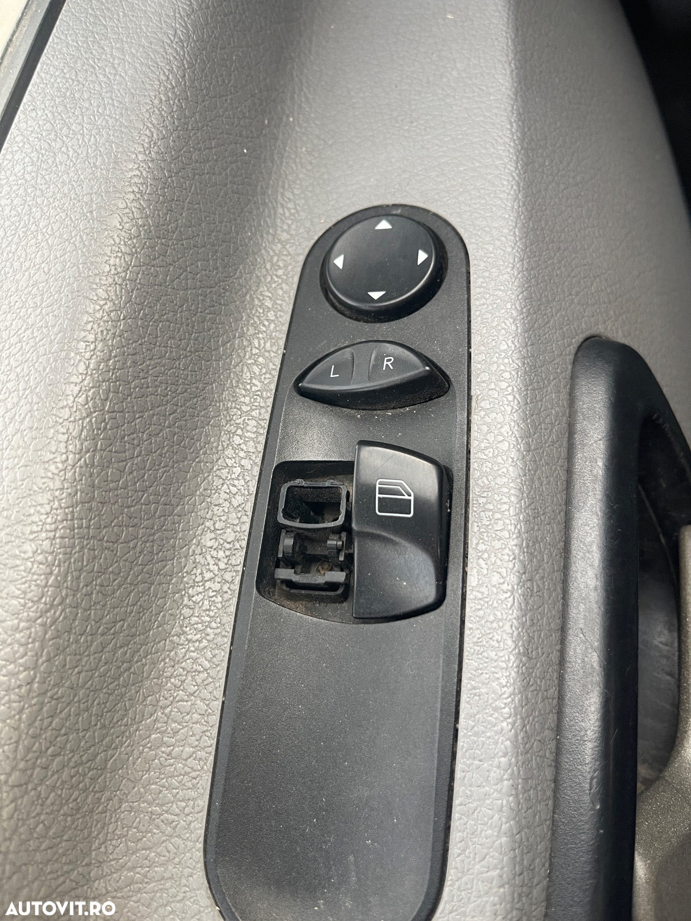 Mercedes-Benz Sprinter - 15