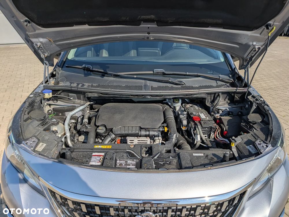 Peugeot 3008 PureTech 130 Stop & Start GPF Allure - 20