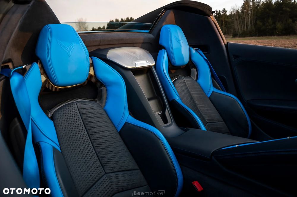 Chevrolet Corvette - 5