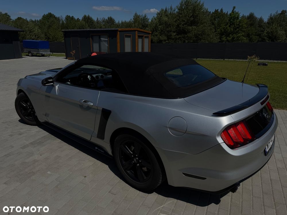 Ford Mustang 3.7 V6 - 11