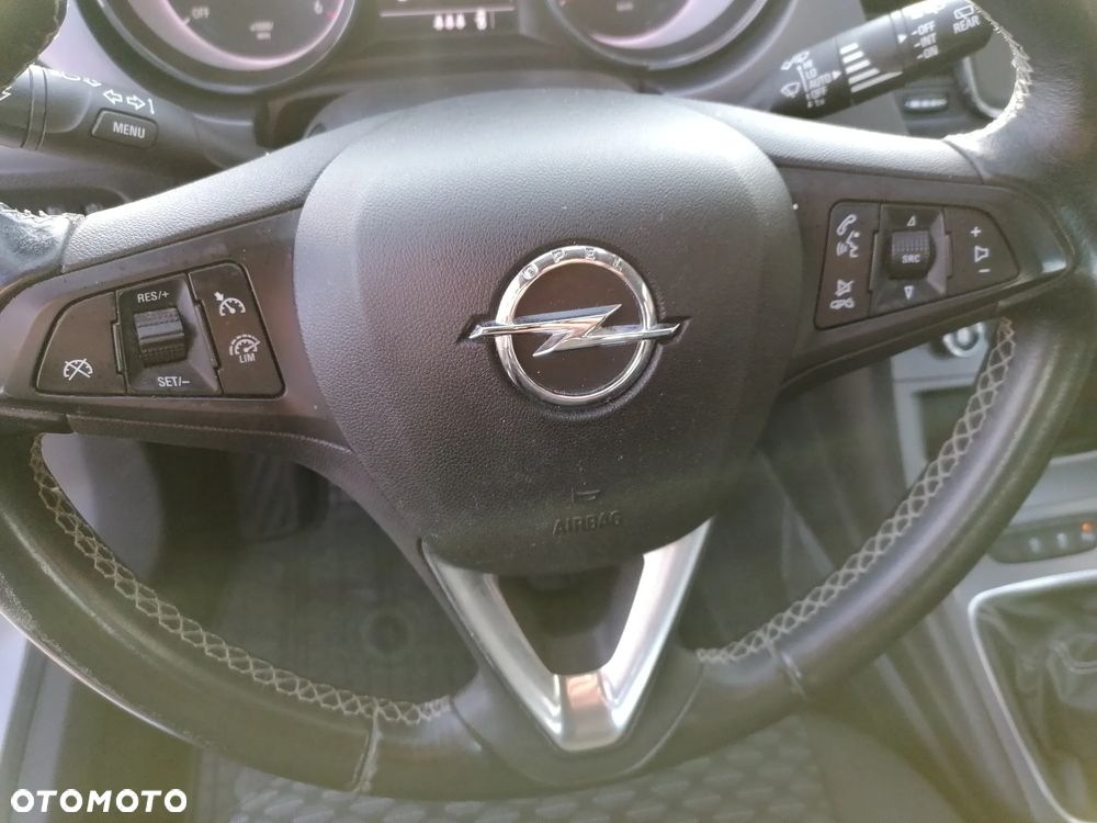 Opel Astra 1.6 CDTI Enjoy S&S - 14