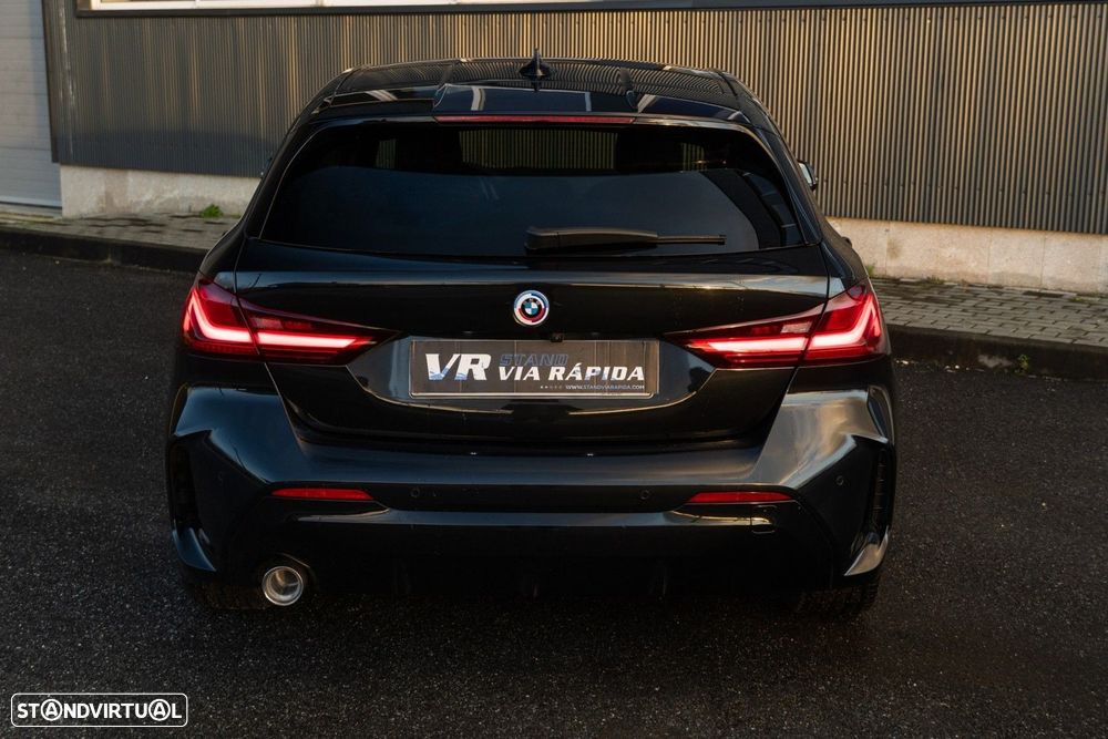 BMW 116 d Pack 50 anos M Auto - 6
