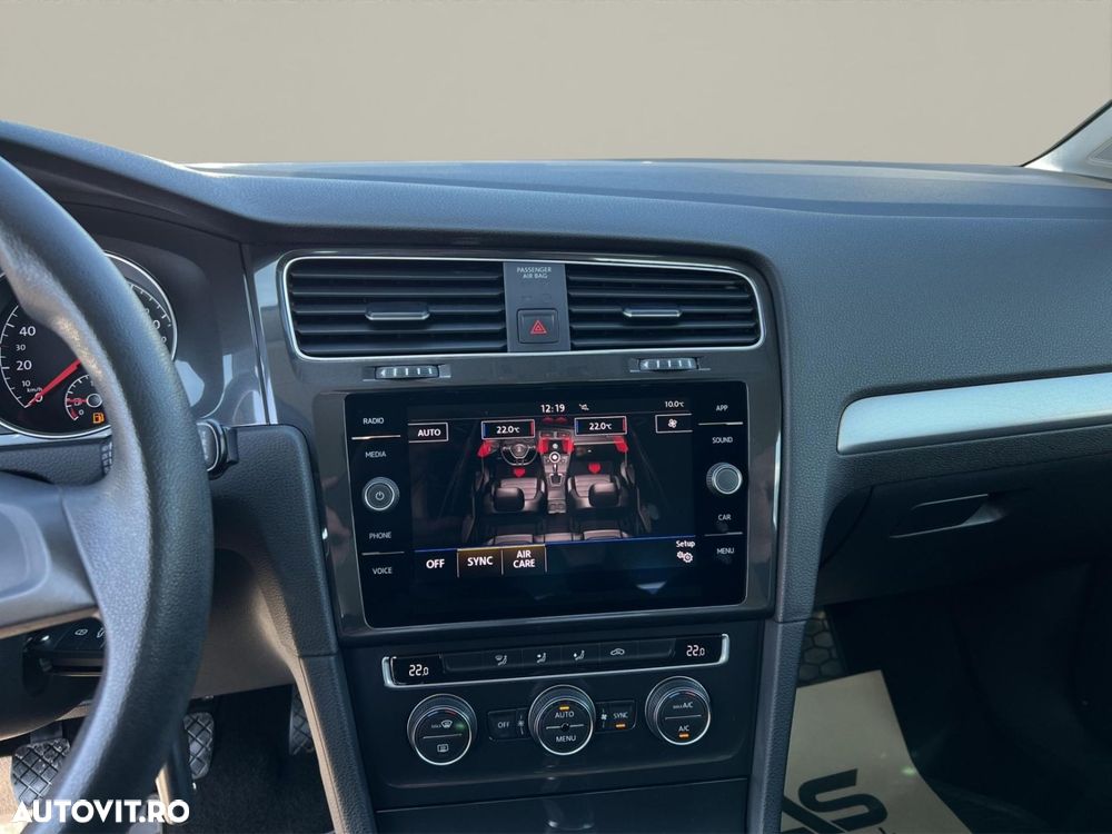 VOLKSWAGEN Golf 2020 — imagine 27