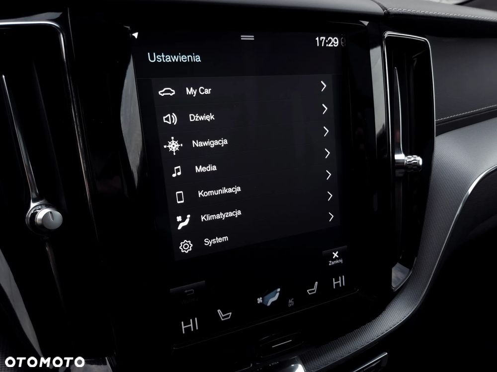 Volvo XC 60 D5 AWD R-Design - 33