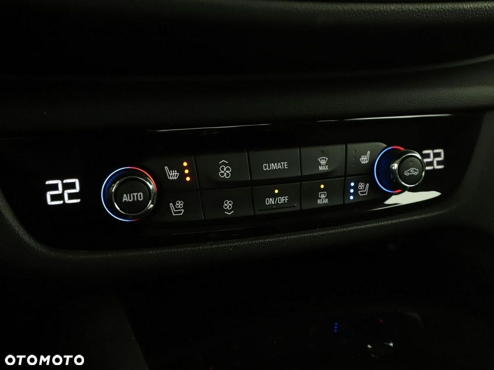 Opel Insignia 2.0 CDTI Exclusive S&S - 27