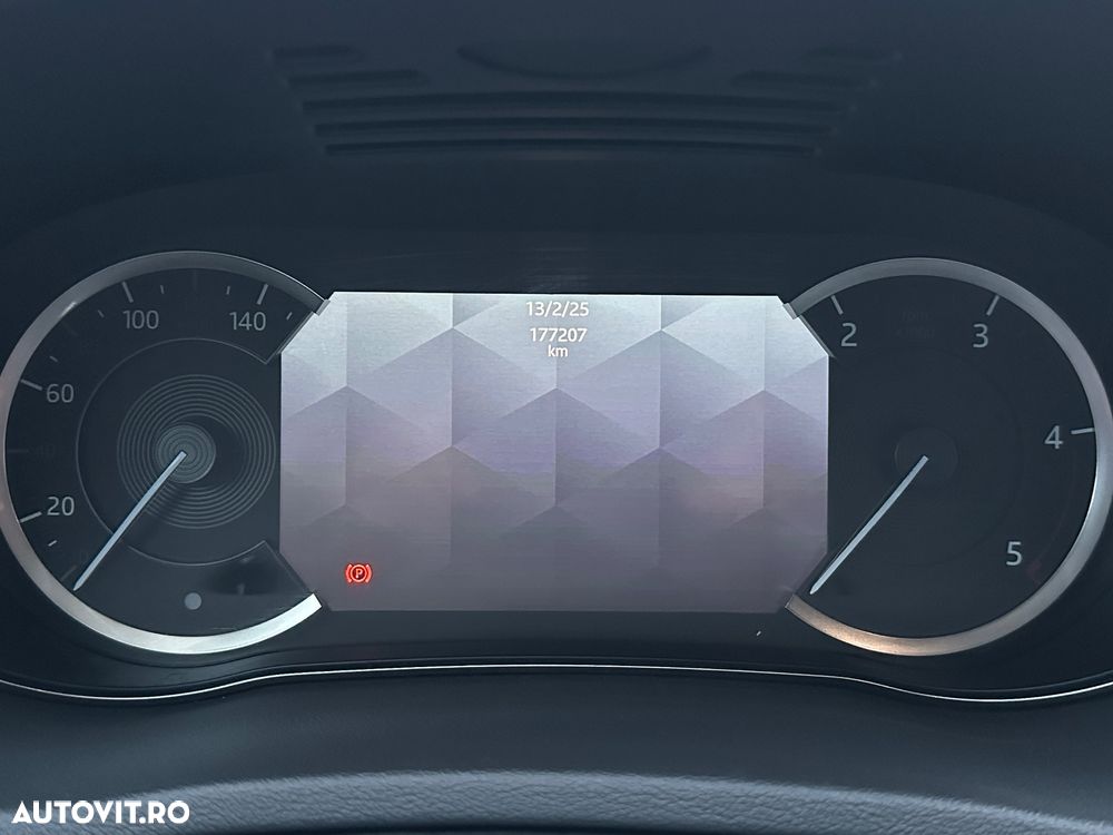 Jaguar E-Pace D165 AWD R-Dynamic - 24