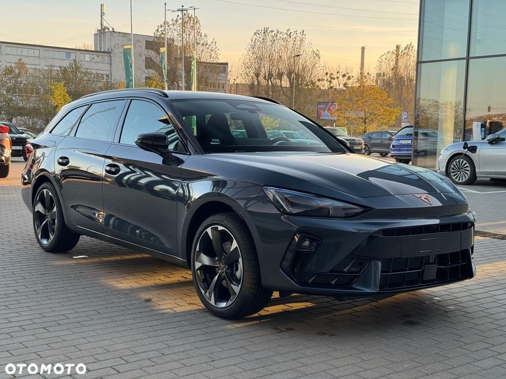 Cupra Leon Sportstourer - 3