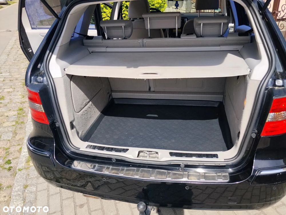 Mercedes-Benz Klasa B 200 Special Edition - 23
