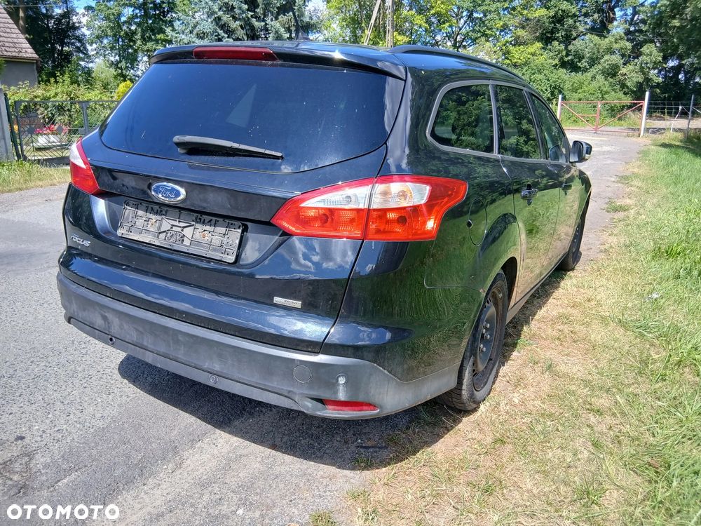 Ford Focus 1.0 EcoBoost 99g Trend - 4