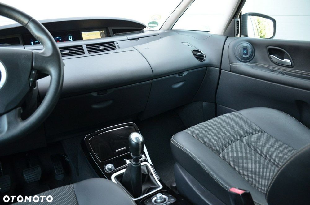 Renault Grand Espace - 32