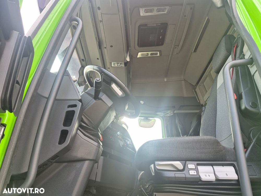 Renault T480 HSC - 5