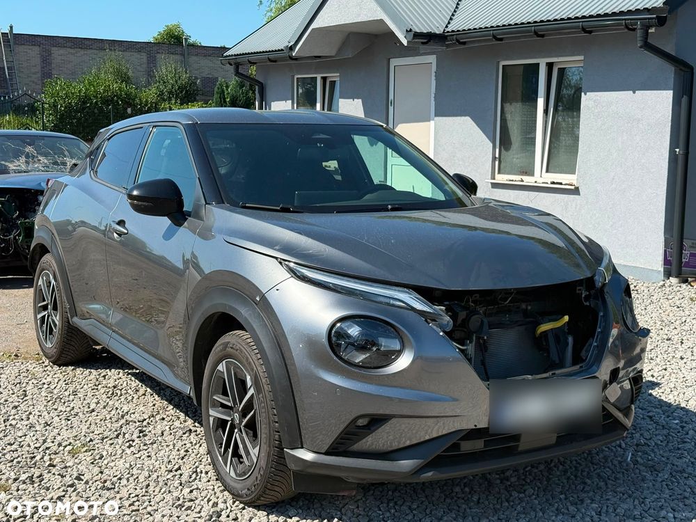 Nissan Juke 1.0 DIG-T N-Connecta DCT - 2