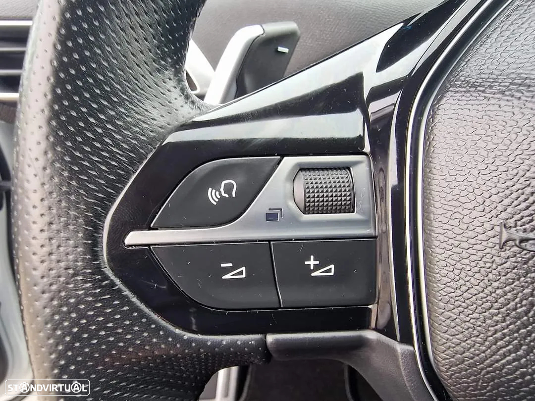 Peugeot 5008 1.5 BlueHDi GT Line EAT8 - 34