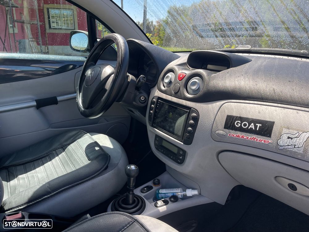 Citroën C3 Pluriel 1.4 - 13