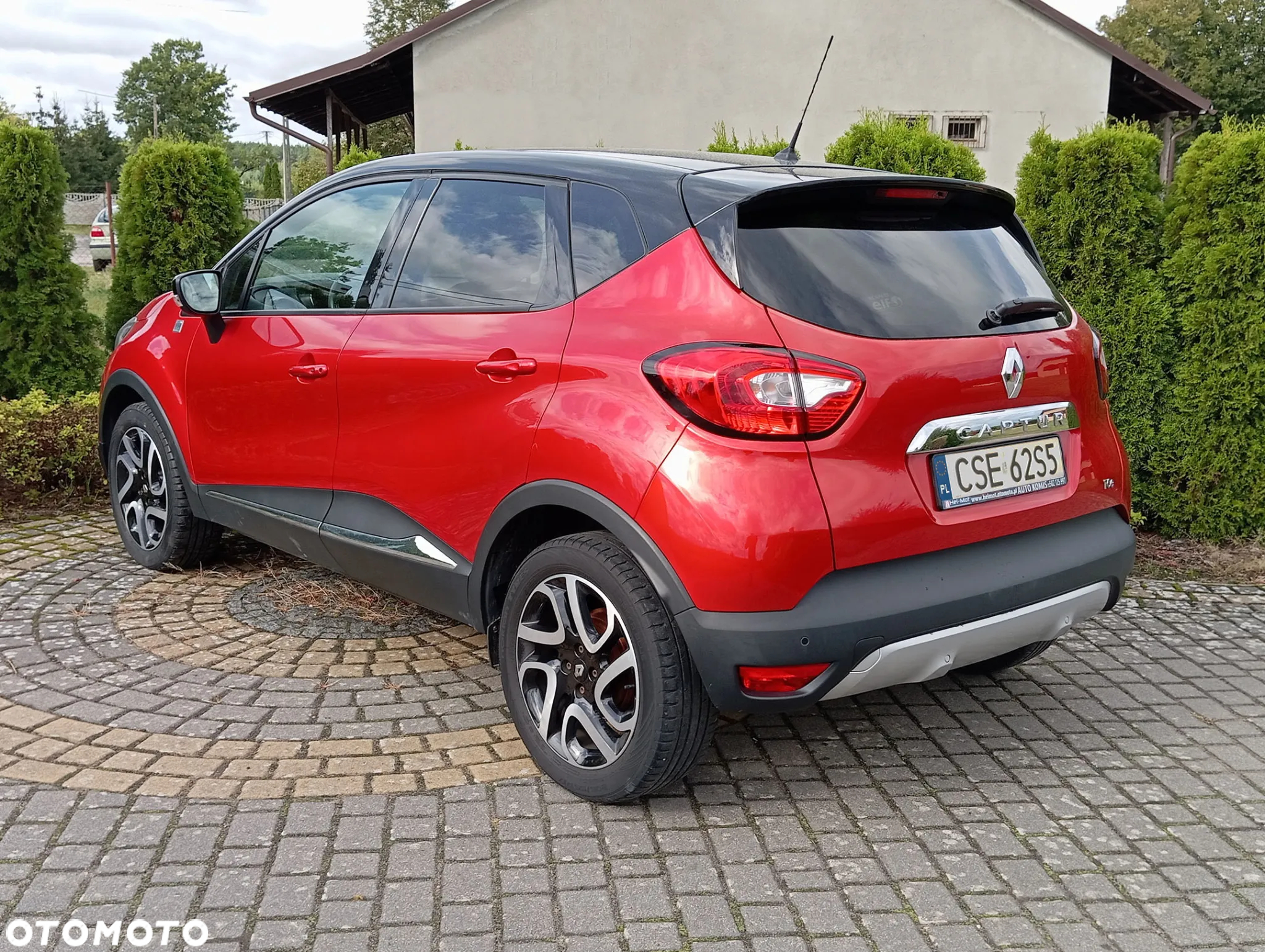 Renault Captur 0.9 Energy TCe Helly Hansen - 4