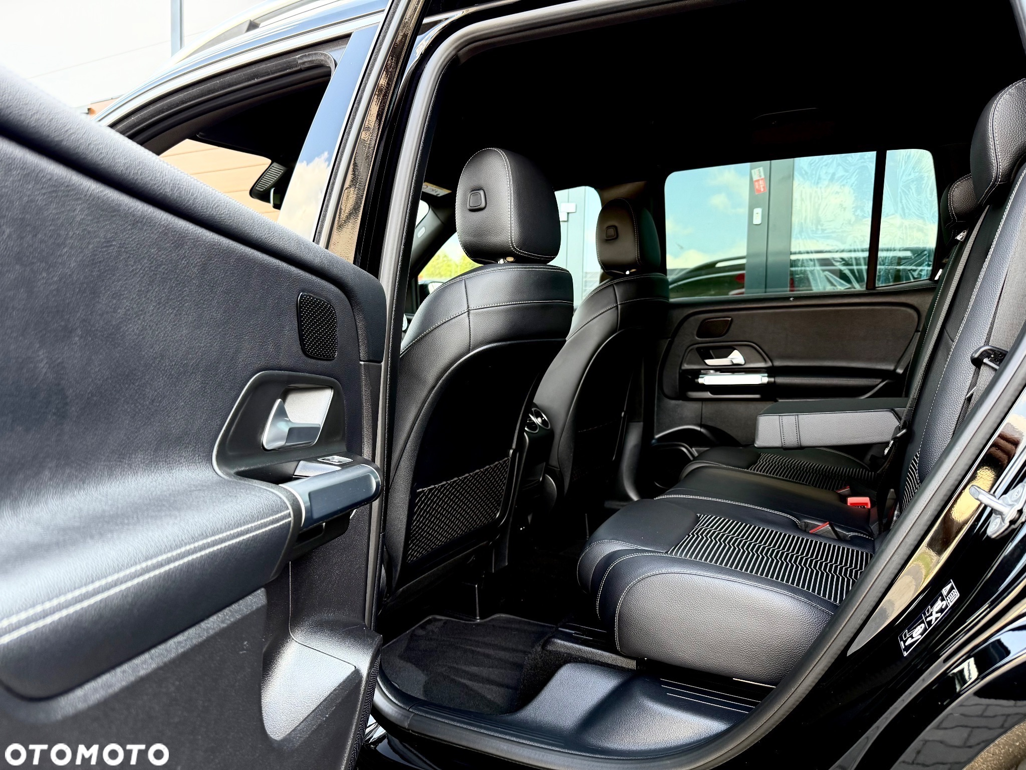 Mercedes-Benz GLB 220 d AMG Line 8G-DCT - 25