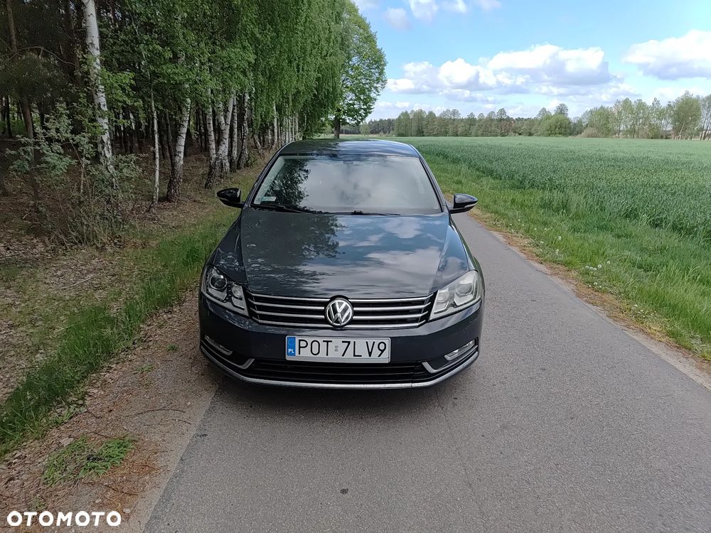 Volkswagen Passat 2.0 TDI Comfortline DSG - 1