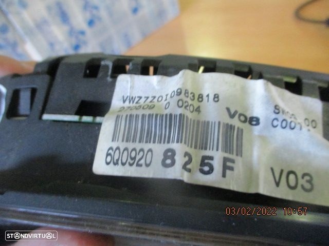 Quadrante 6Q0920825F VW POLO 4 2009 1.4TDI KM/H Digital VW POLO 4 9N FASE 2 2009 1.4TDI 70CV 5P CINZENTO VW POLO 2007 1.4 TDI 75CV 3P CINZA - 3