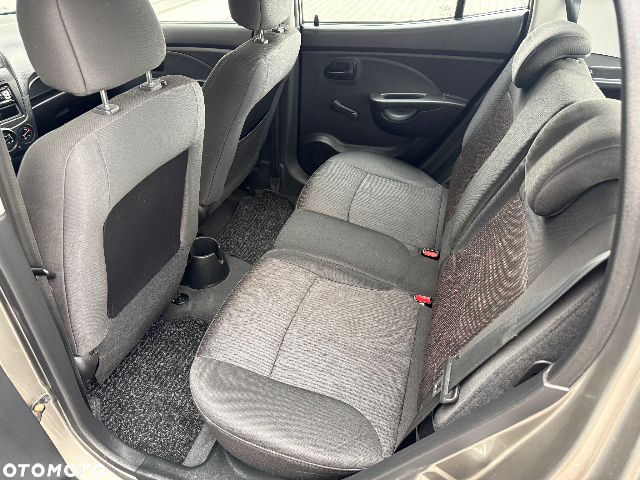 Kia Picanto - 18