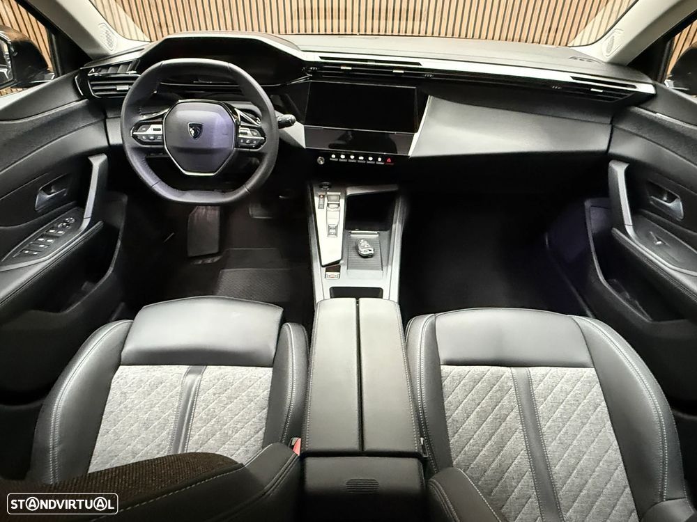 Peugeot 408 225 e-EAT8 Allure - 18