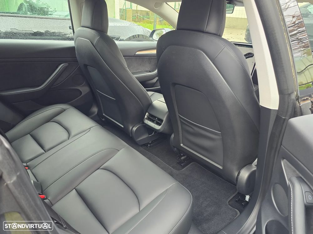 Tesla Model 3 Standard Range Plus RWD - 13