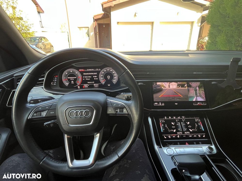 Audi Q8 - 9