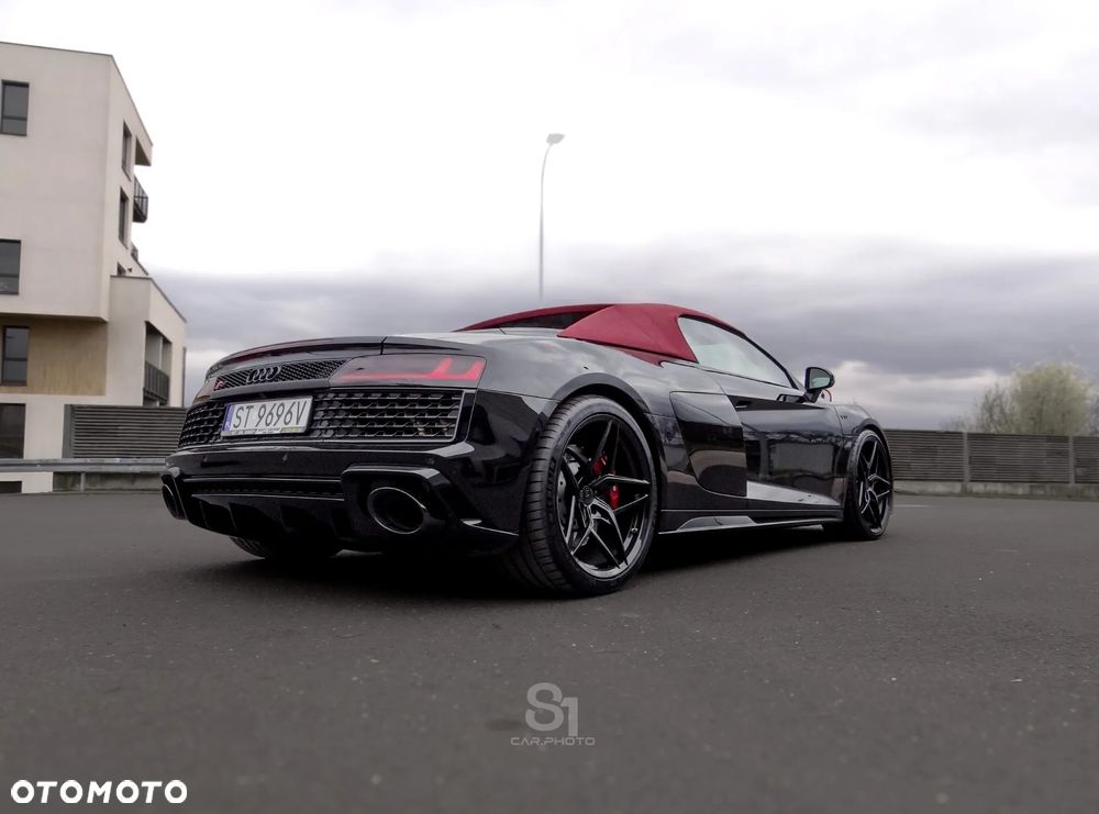 Audi R8 Spyder V10 RWD - 8