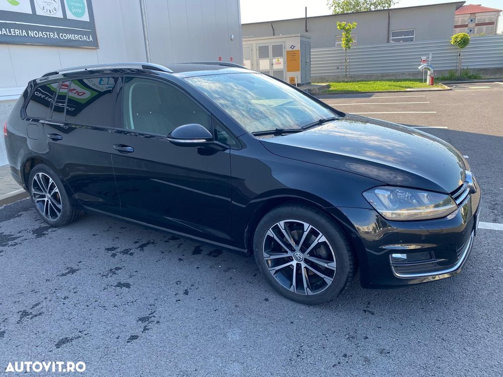 Volkswagen Golf - 3