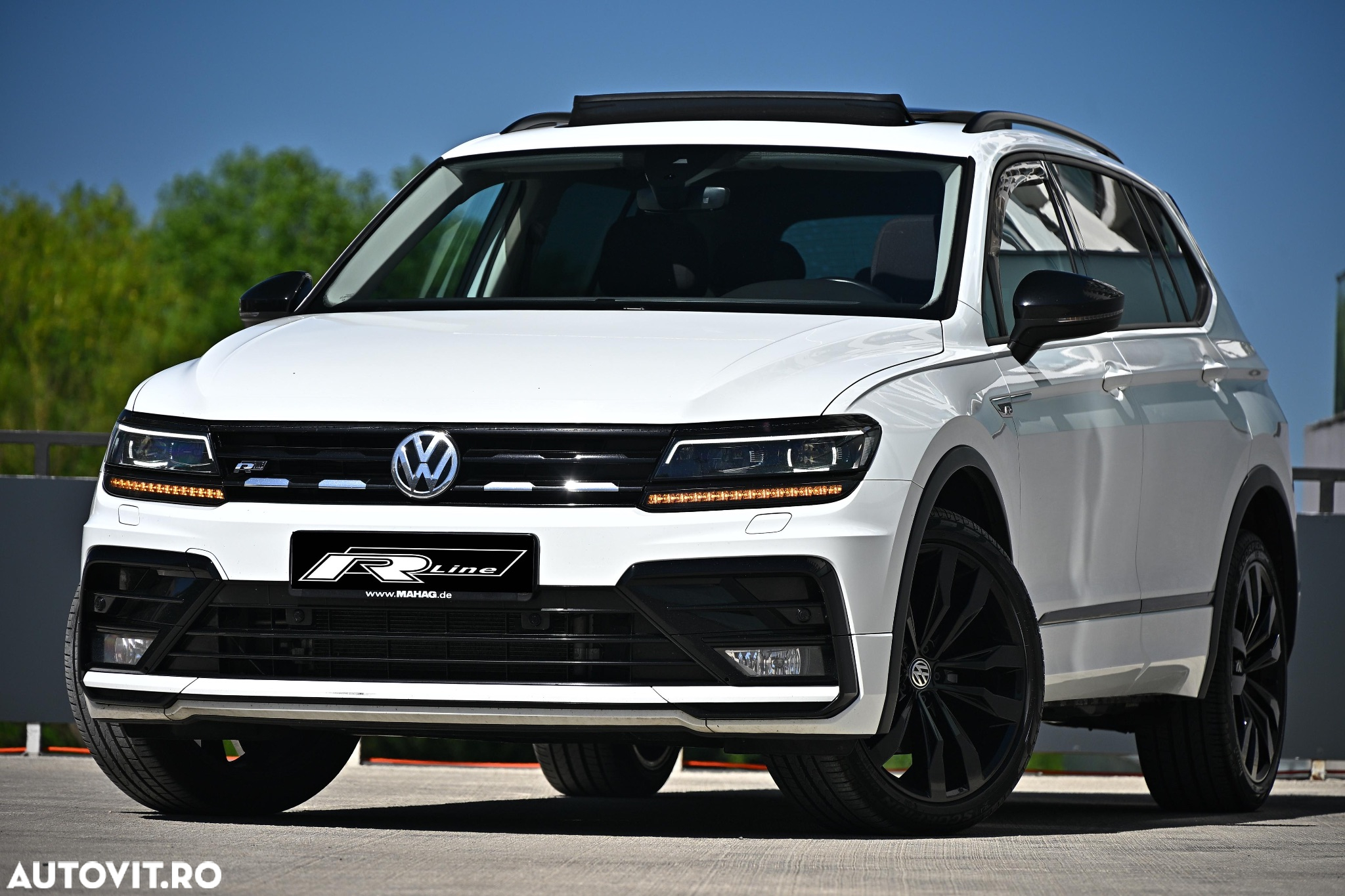 Volkswagen Tiguan Allspace 2.0 TDI 4Mot DSG R-Line - 5
