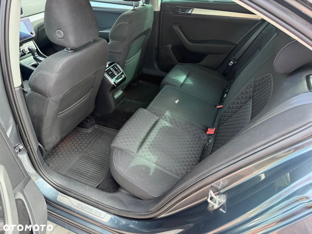 Skoda Superb 2.0 TSI DSG Style - 20