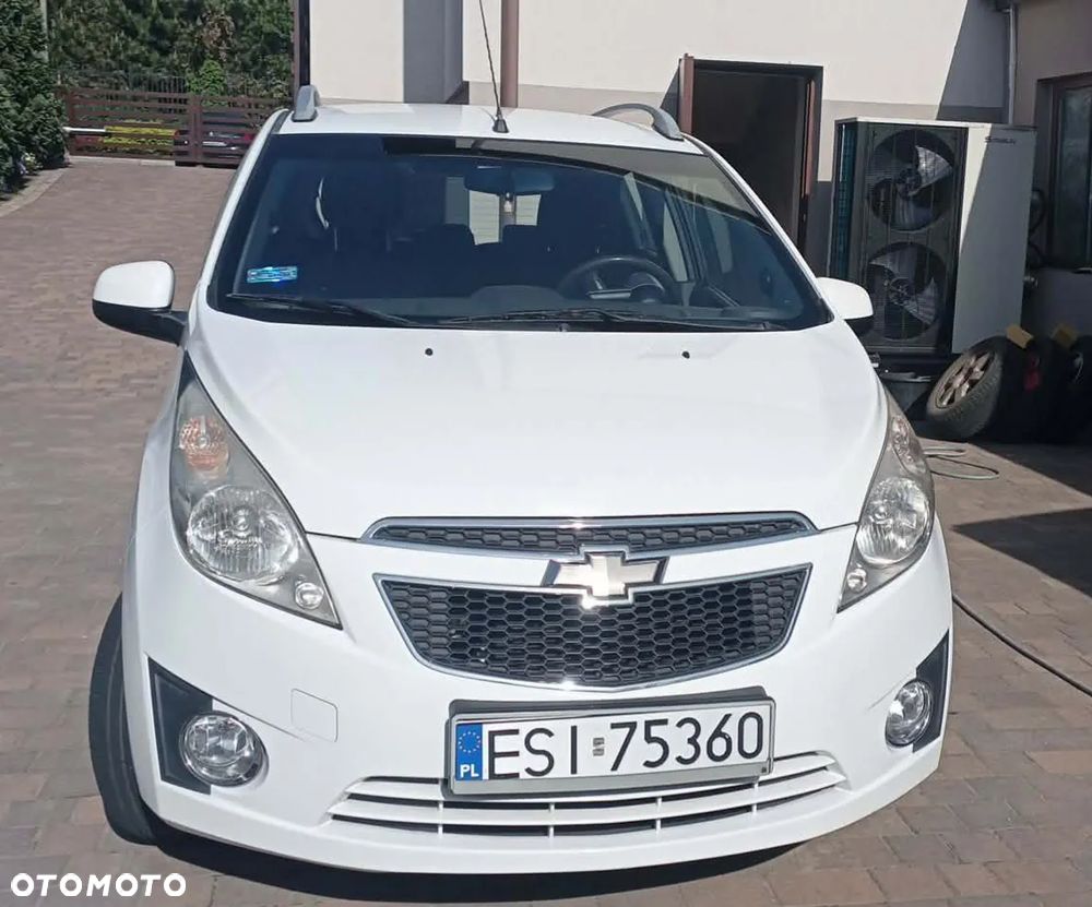 Chevrolet Spark - 2