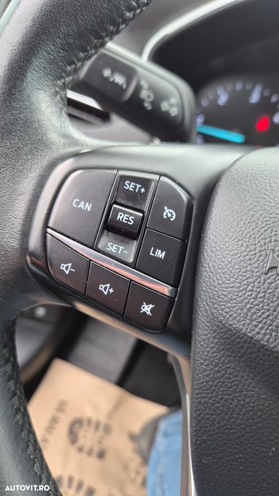 Ford Focus 1.5 EcoBlue Start-Stopp-System TITANIUM X - 25