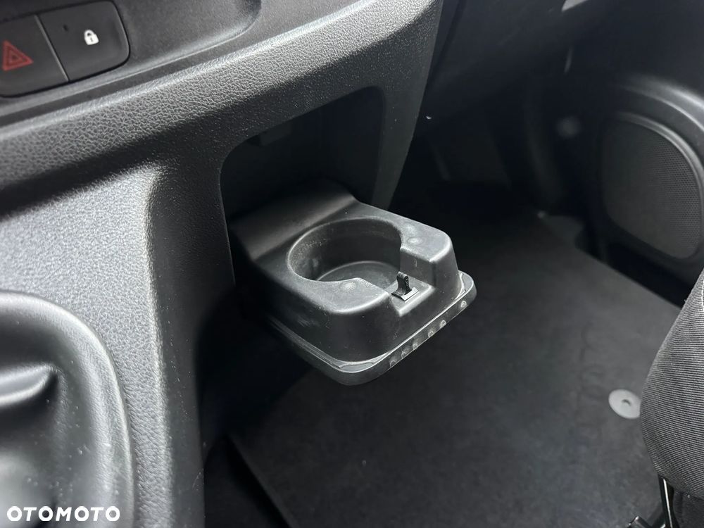 Opel Vivaro L1H1 - 23