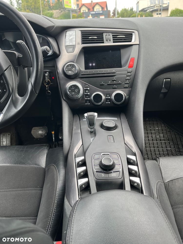 Citroën DS5 2.0 HDi Hybrid4 SoChic MCP - 9