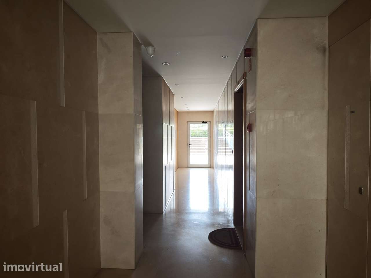 Apartamento T4 de Luxo em Condomínio Fechado com Vista Mar - Grande imagem: 5/45