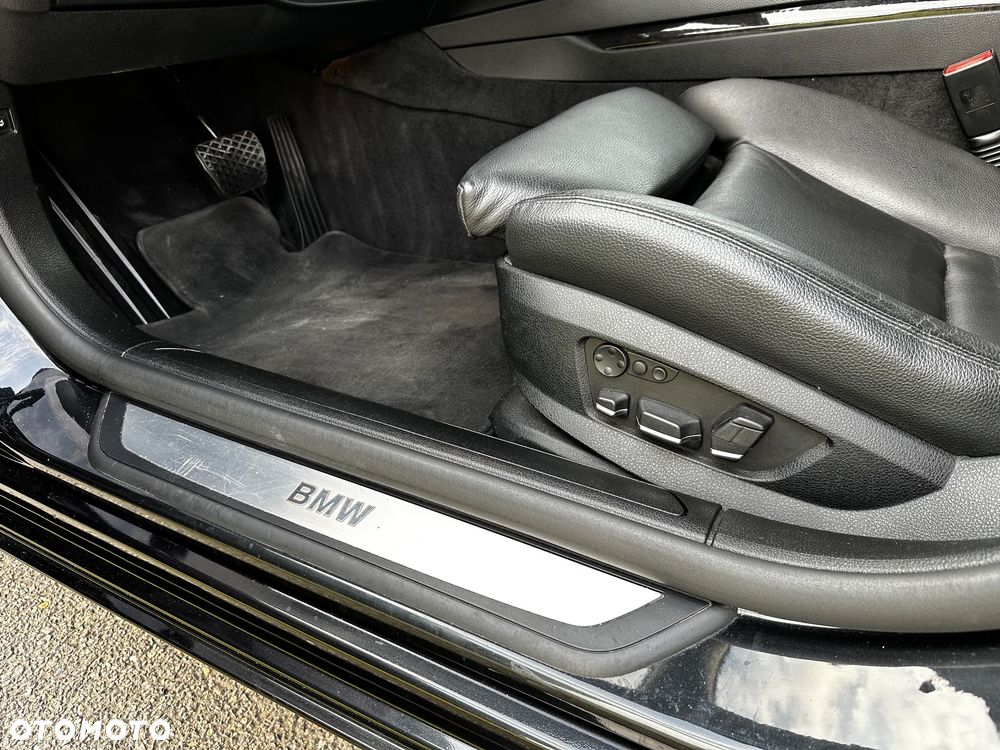 BMW Seria 7 730d - 8