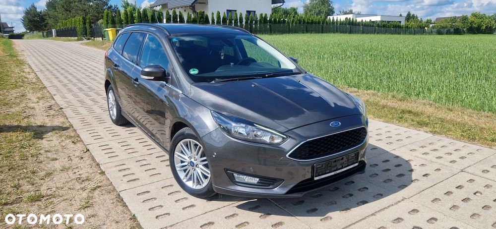 Ford Focus 1.0 EcoBoost STart-Stopp-System TITANIUM DESIGN - 3