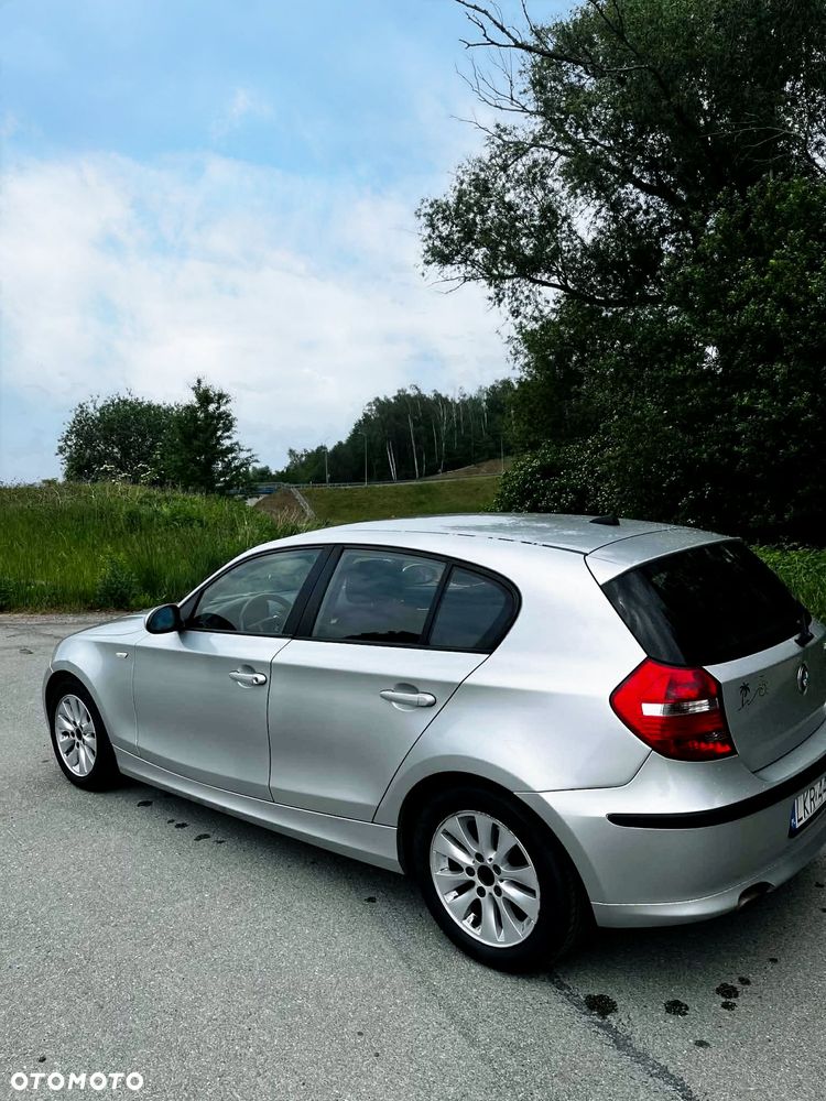 BMW Seria 1 118d DPF - 4