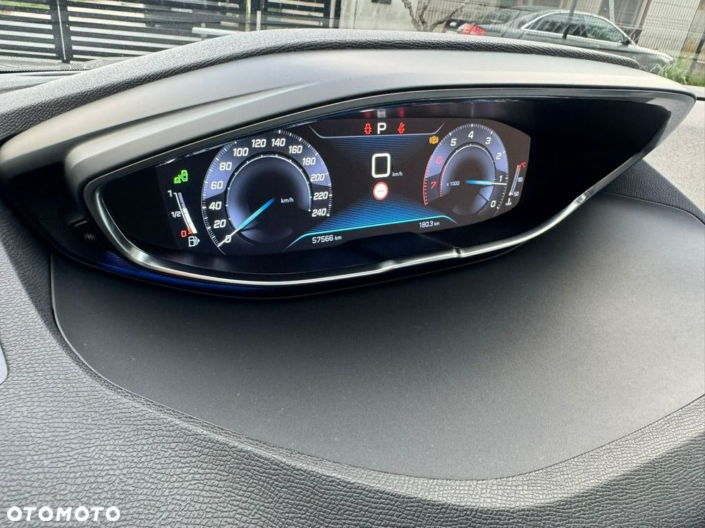Peugeot 3008 1.6 PureTech GPF Crossway S&S EAT8 - 16
