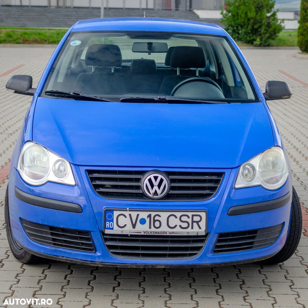 Volkswagen Polo - 2