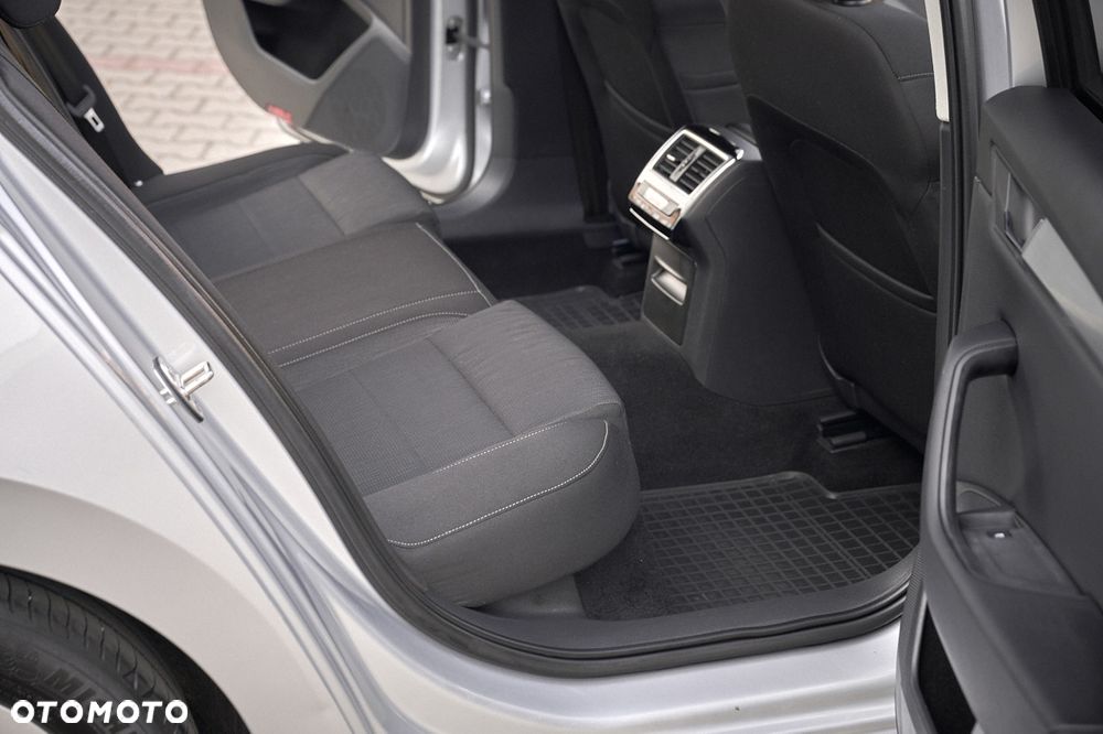 Skoda Superb 2.0 TDI Ambition - 24