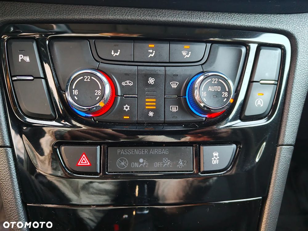 Opel Mokka 1.6 CDTI Cosmo S&S - 21