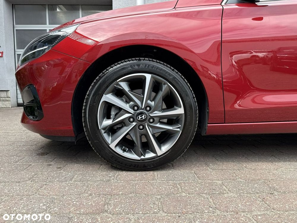 Hyundai i30 1.5 T-GDI 48V Smart DCT - 10