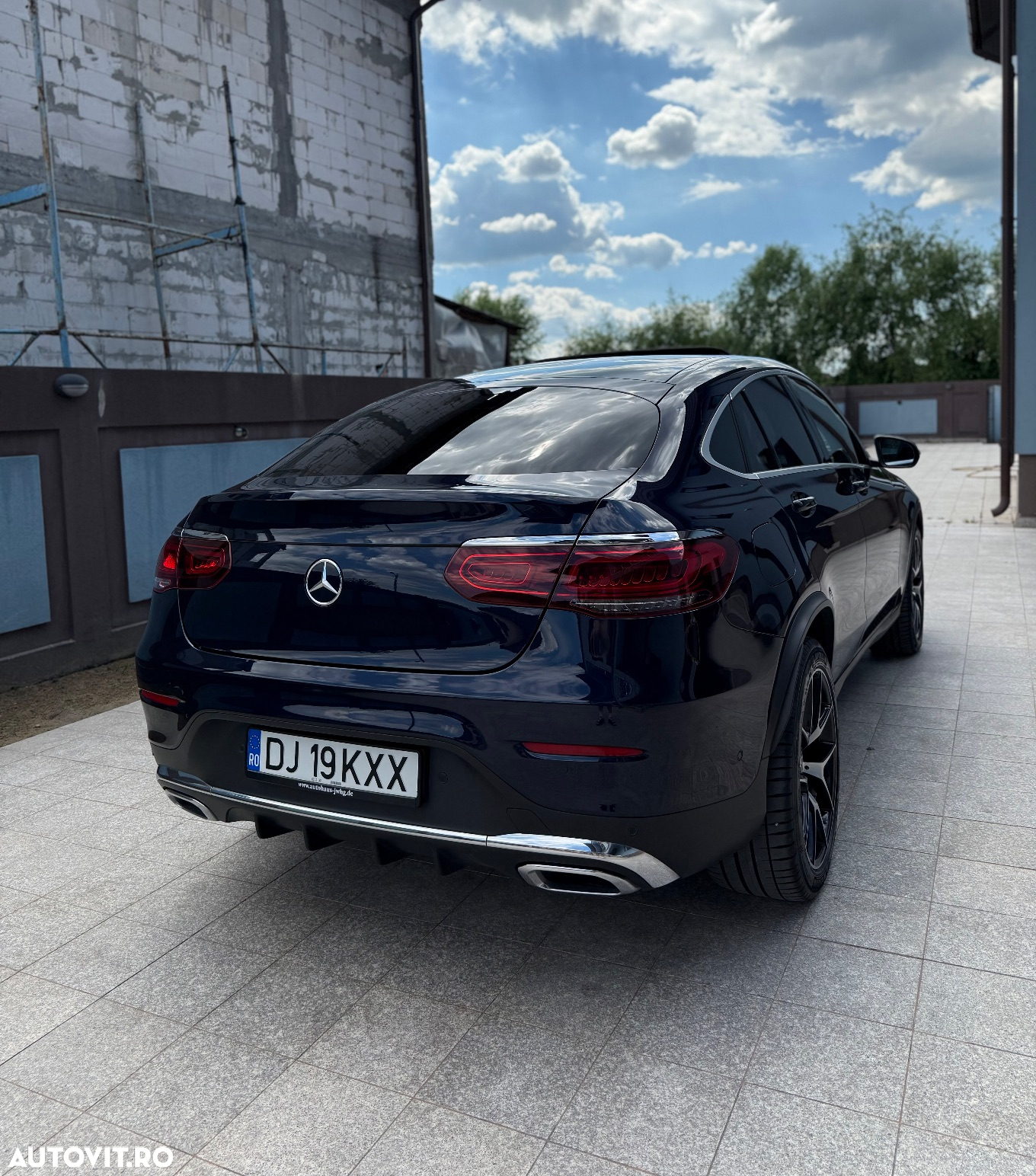 Mercedes-Benz GLC Coupe 400 d 4Matic 9G-TRONIC AMG Line - 4