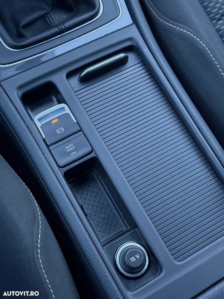 Volkswagen Golf 1.0 TSI OPF Comfortline - 22