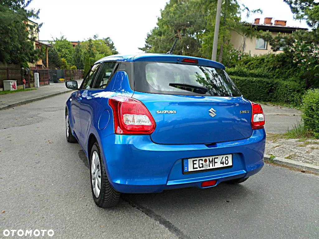 Suzuki Swift 1.2 Premium - 24