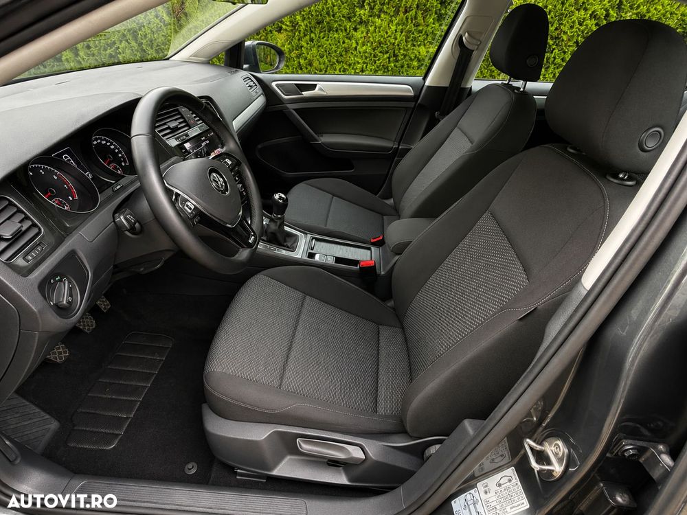 Volkswagen Golf 1.0 TSI Comfortline - 12