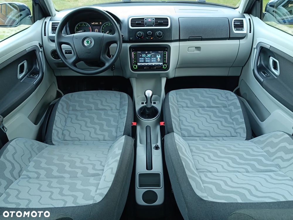 Skoda Fabia 1.2 HTP STYLE EDITION - 9