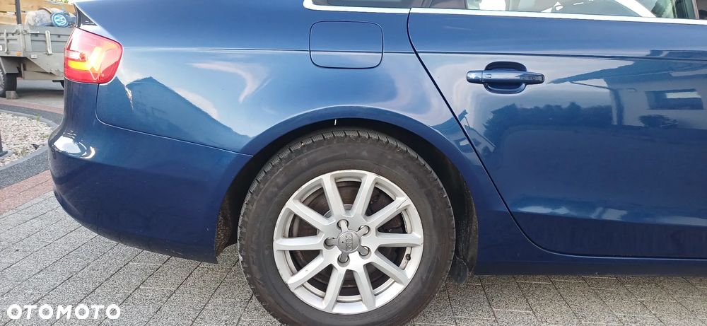 Audi A4 Avant - 5